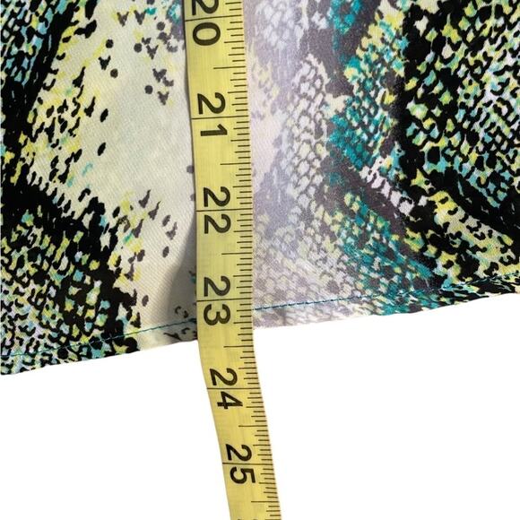 Worthington Sleeveless Blouse Womens P/M Green Snake Skin Print Casual - Picture 8 of 11